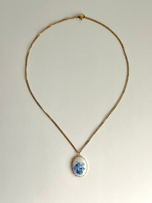 Vintage Sailor Queen Halskette 2