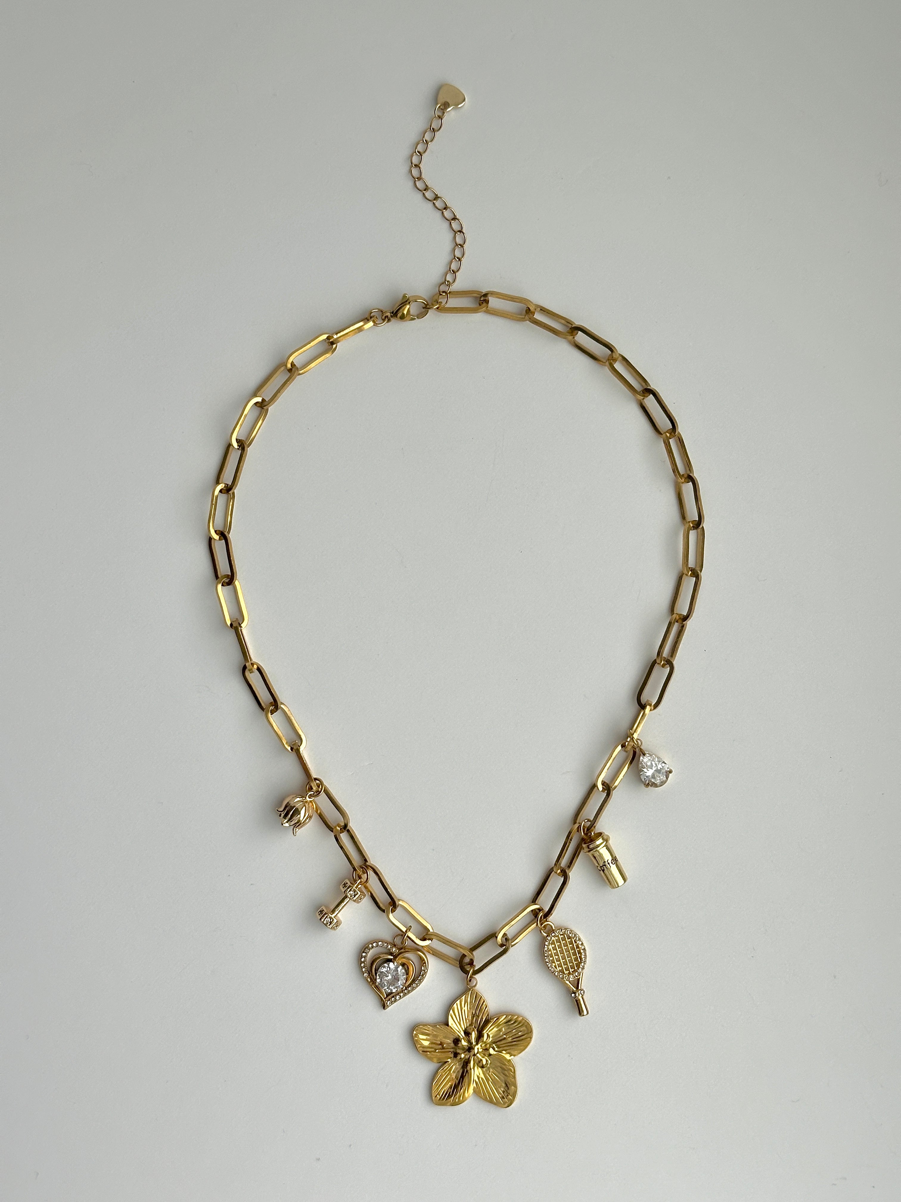 Ava_Charm_Halskette_3