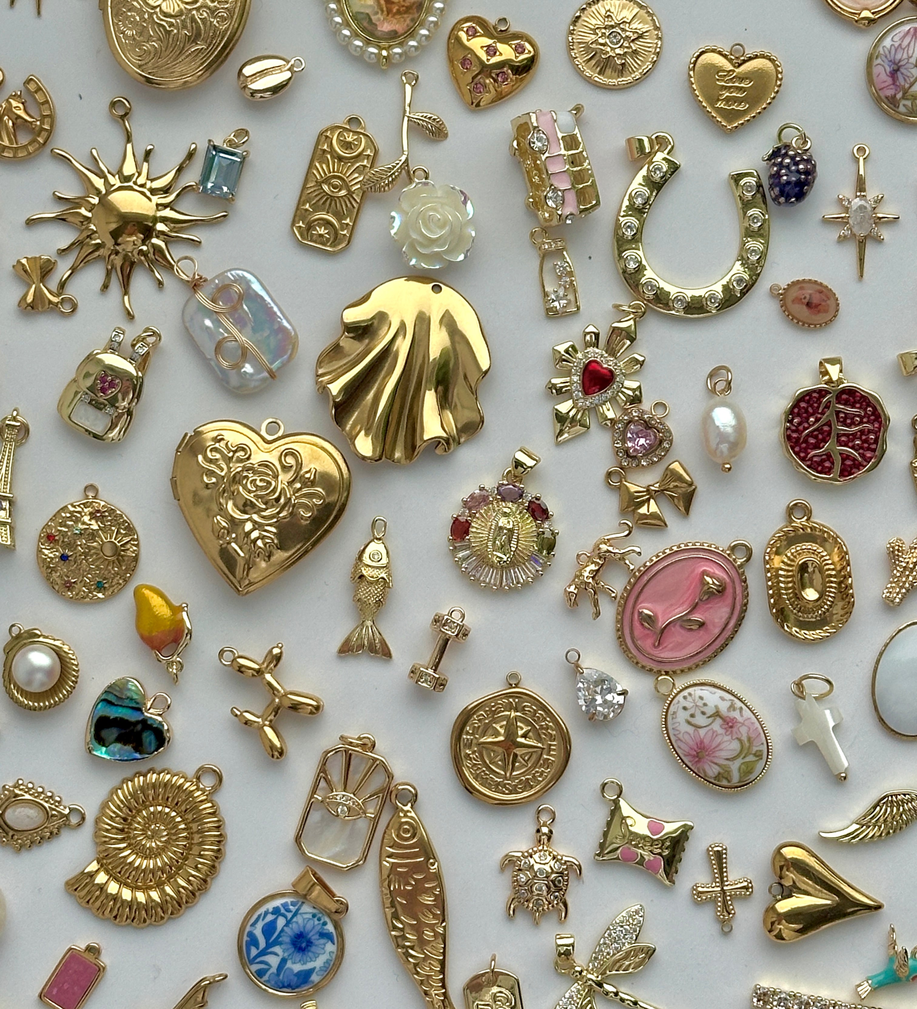 Handgefertigte Vintage Charms und 18k vergoldete Charms 1