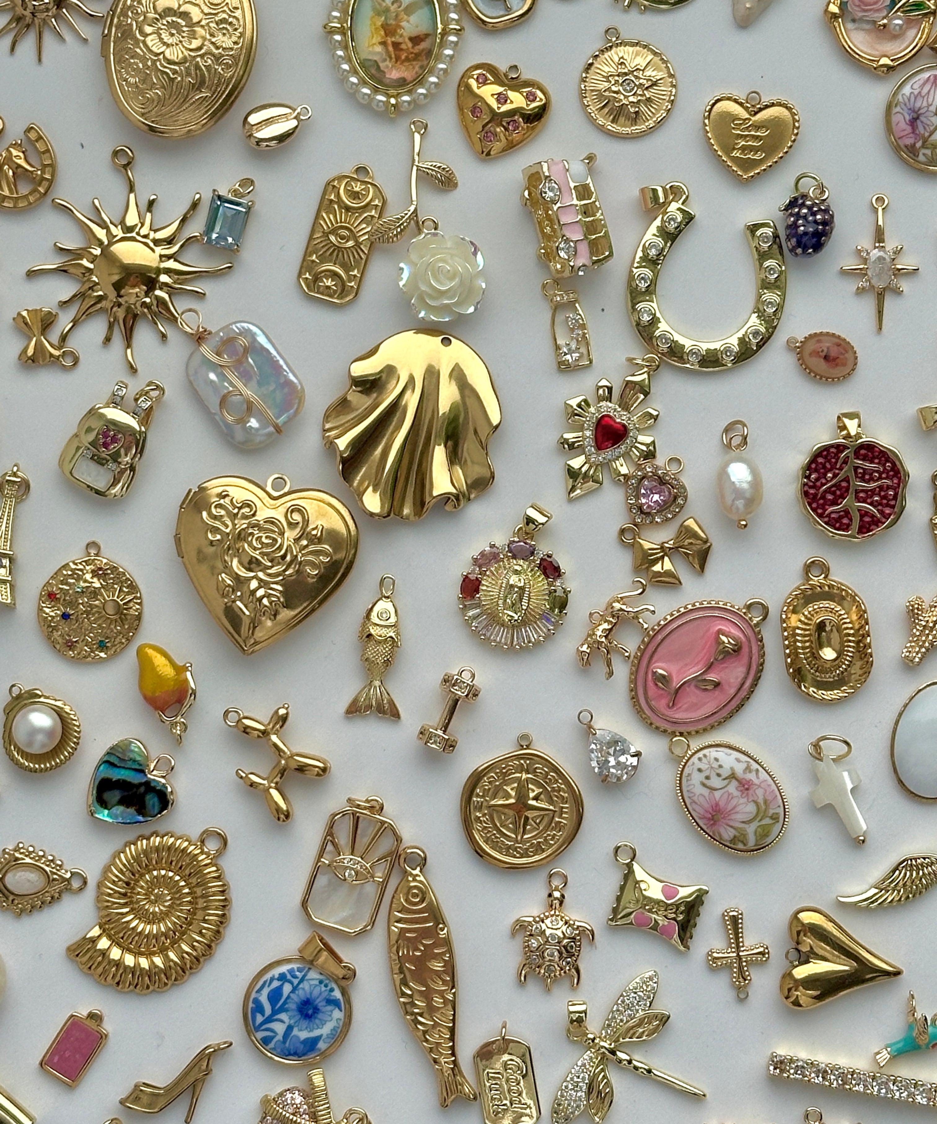 Handgefertigte Vintage Charms und 18k vergoldete Charms 1