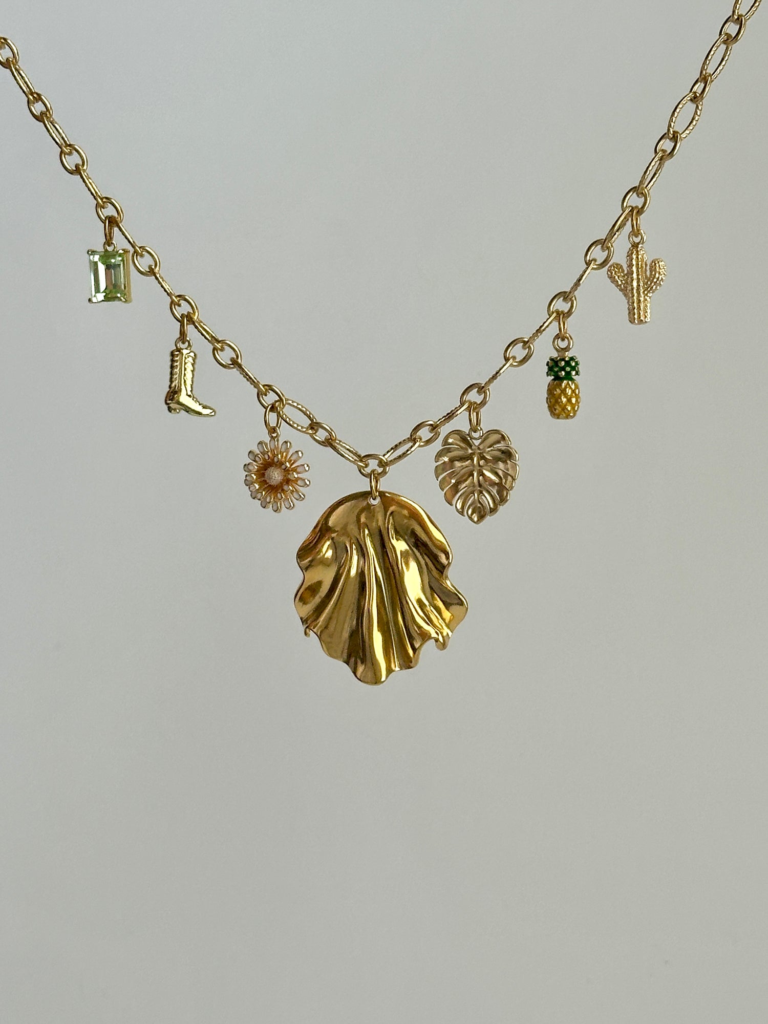 Hazel Charm Halskette