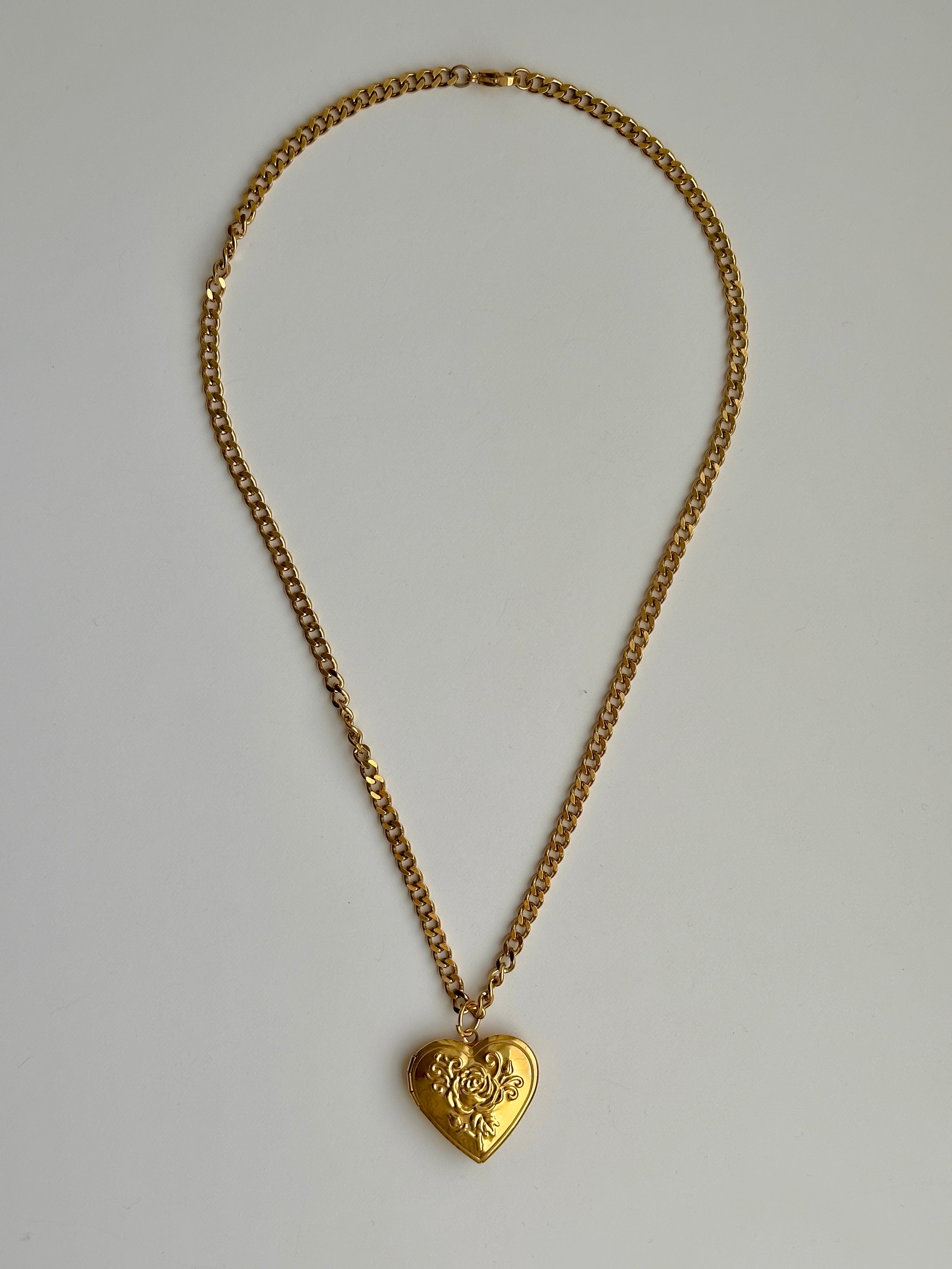 Magnolia Halskette 3