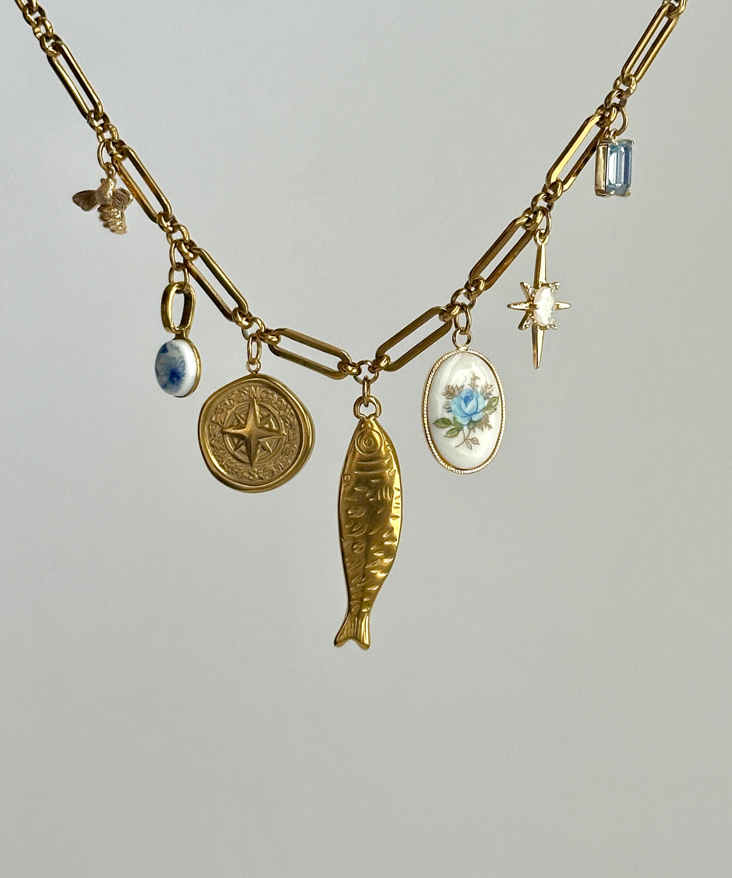 Naida Charm Halskette