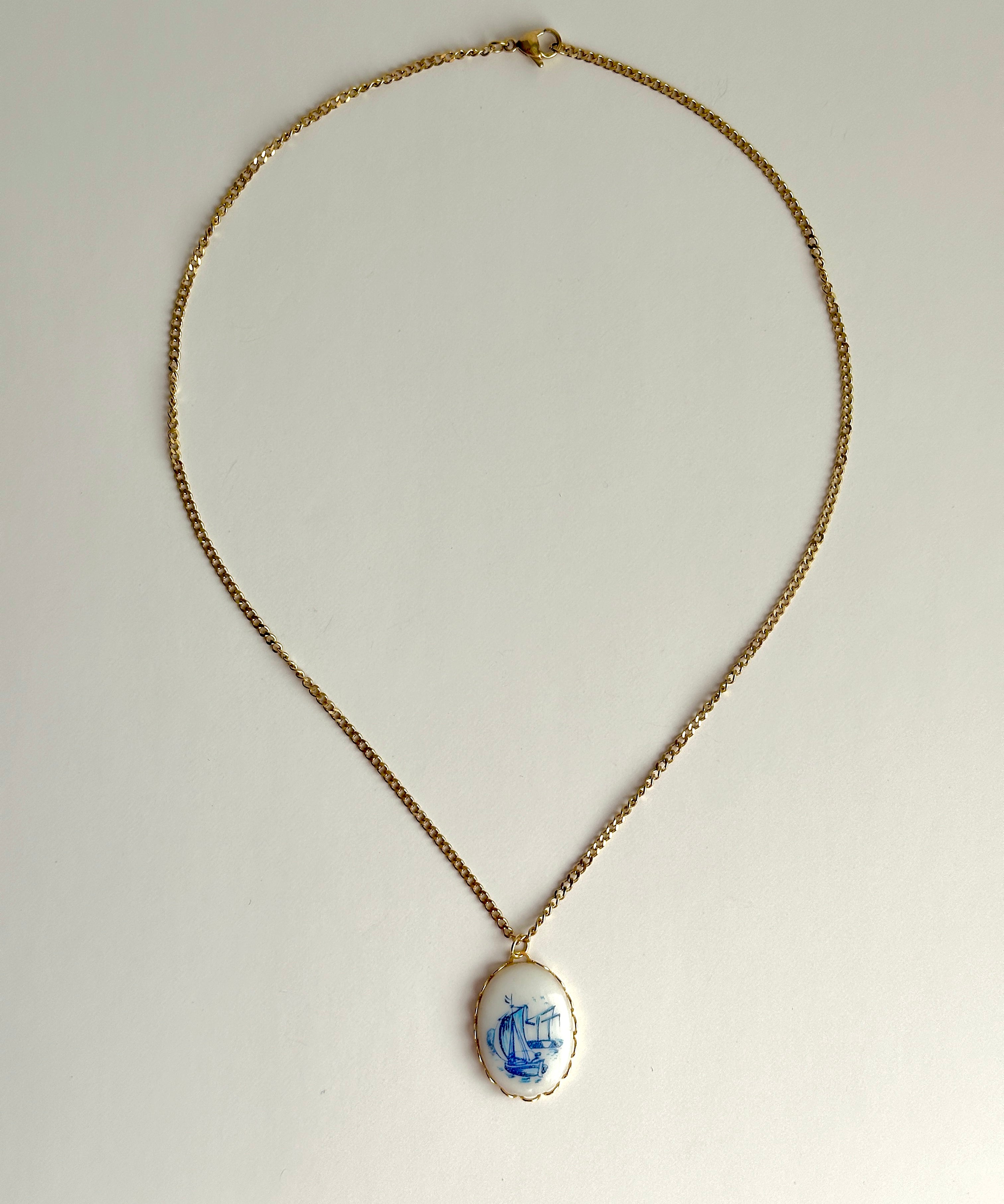 Vintage Sailor Queen Halskette 2