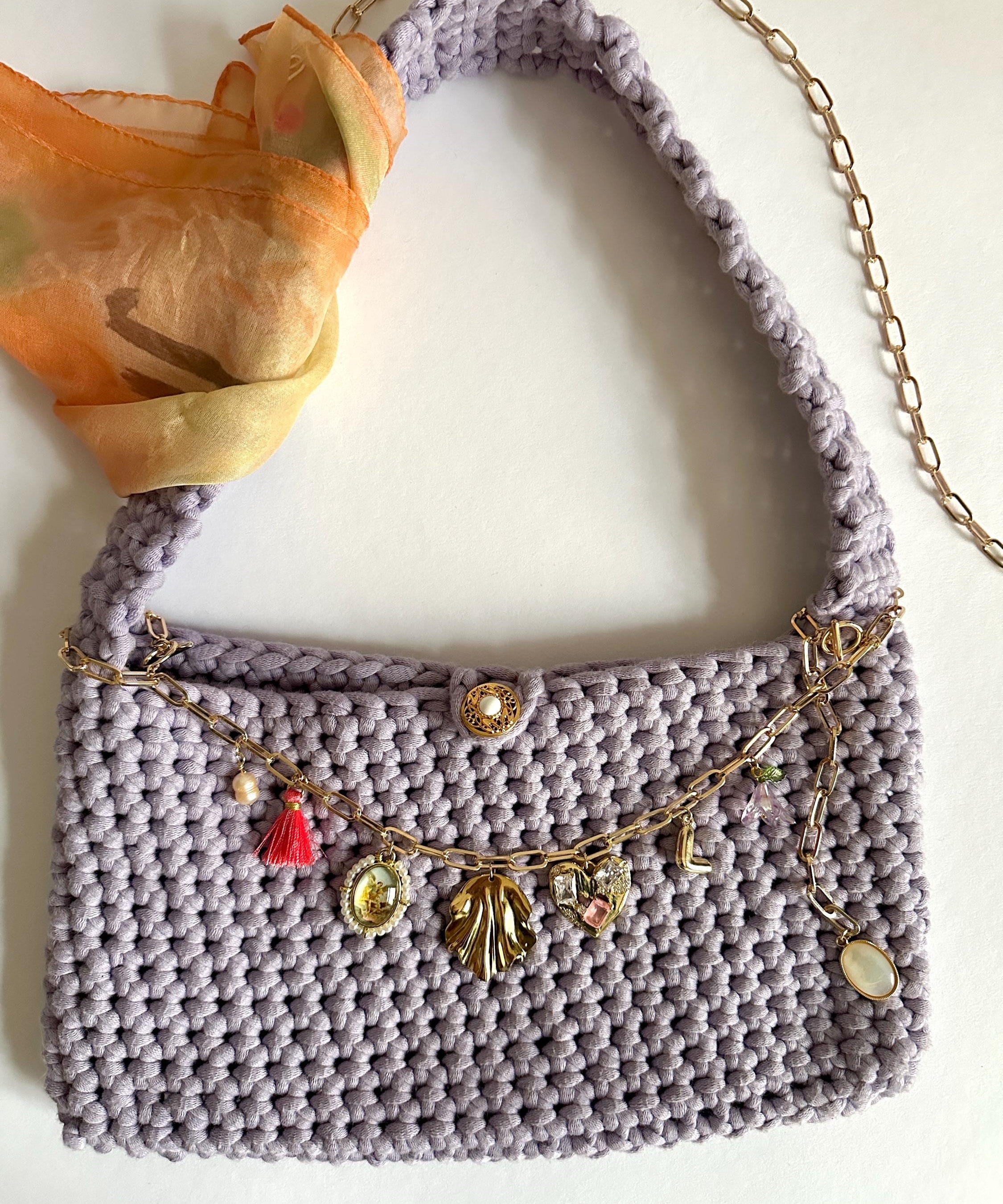 personalized crocheted bag with 18 carat gold-plated bag chain - handmade with unique charms, knitted bag, large selection of colors