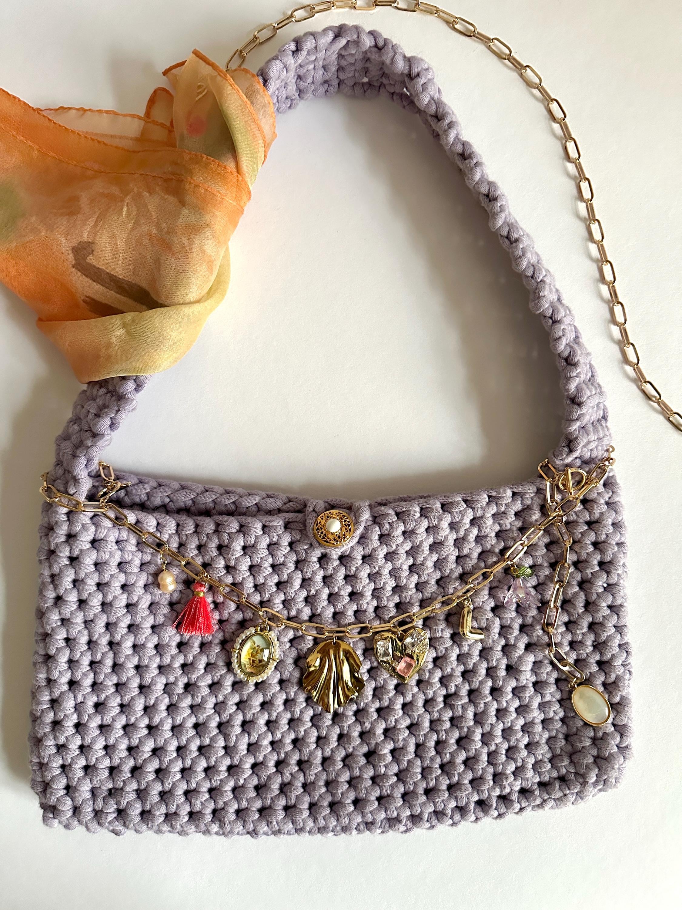 personalized crocheted bag with 18 carat gold-plated bag chain - handmade with unique charms, knitted bag, large selection of colors